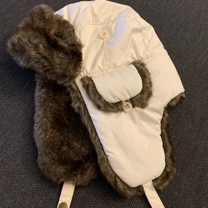 Eddie Bauer ear flap hat